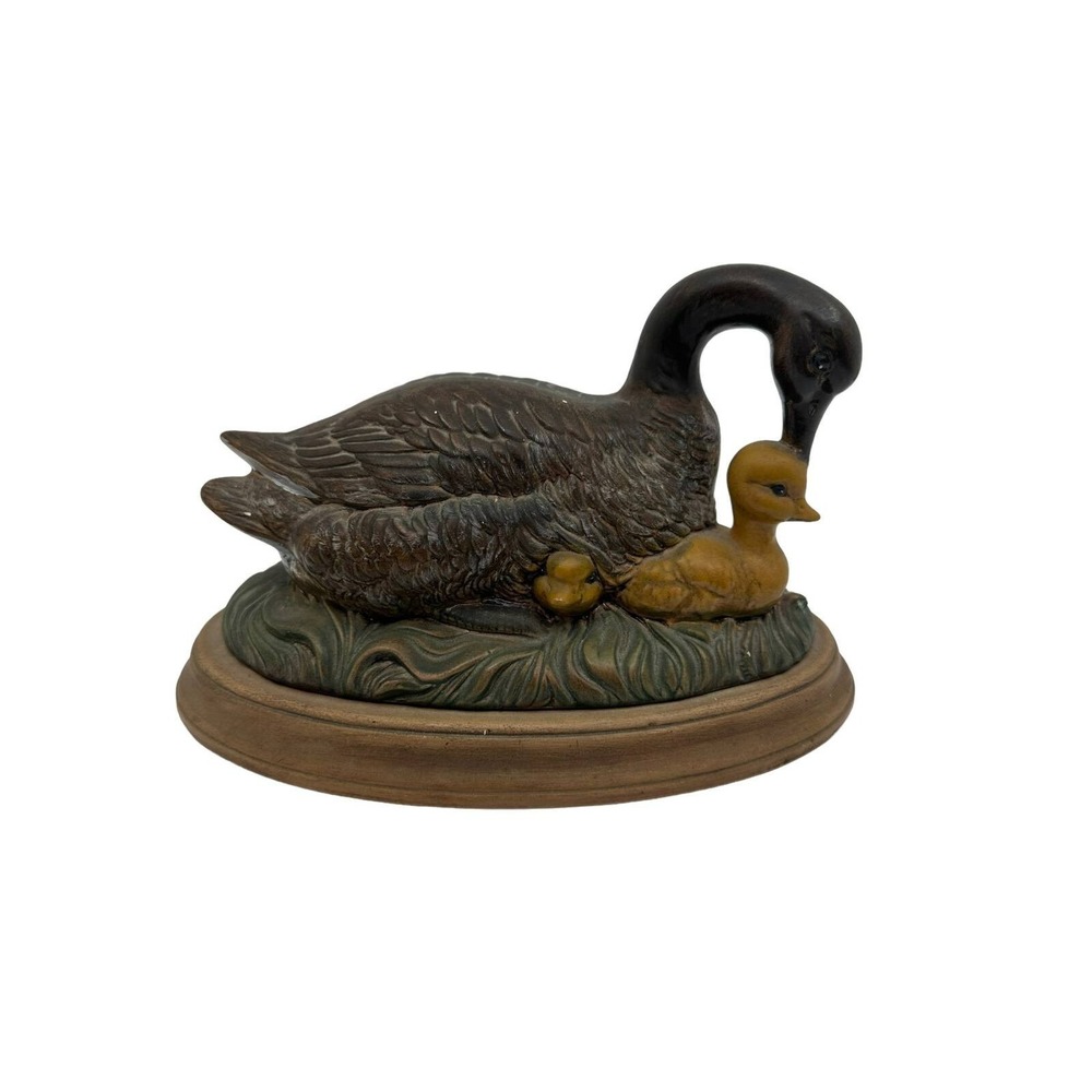 Unbranded Canada‎ Goose Figurine Small Brown Good Vintage Rustic Bird Decor
